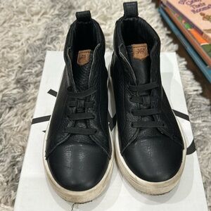 Freshly picked Leon boot in black size 11
